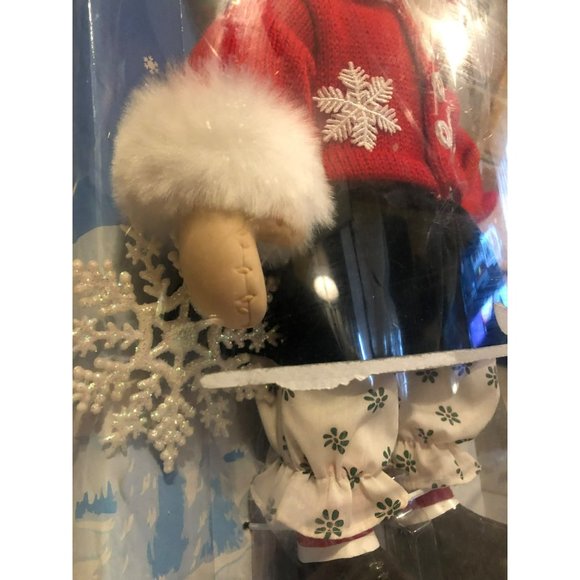 Raggedy Ann Brass Key 2004 Keepsake Doll Christmas Holiday Ann Doll w/box - Picture 5 of 8